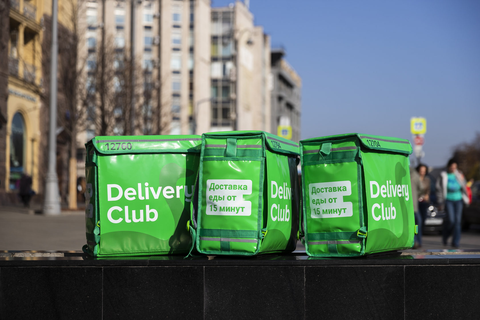 Пользователям Delivery Club стала доступна экспресс-доставка спортивного питания и товаров для здоровья